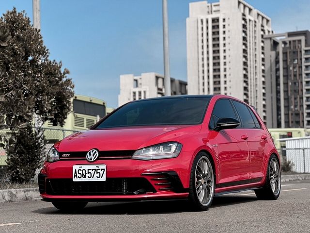 VOLKSWAGEN福斯 GOLF GTI  第1張相片