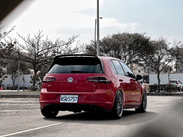 VOLKSWAGEN福斯 GOLF GTI  第17張相片