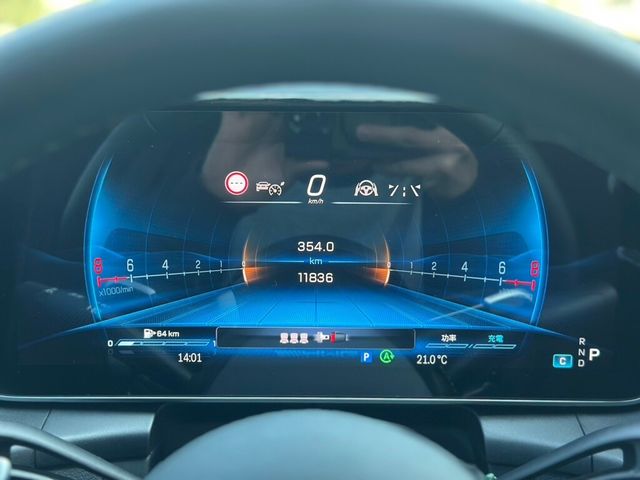 M-BENZ賓士 GLC300 AMG COUPE  第9張相片