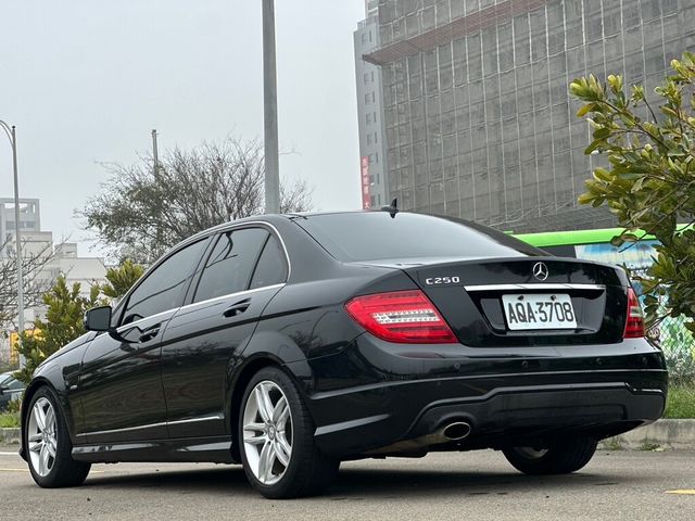 M-BENZ賓士 C250  第6張相片