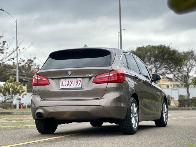 BMW寶馬 218I  第2張相片