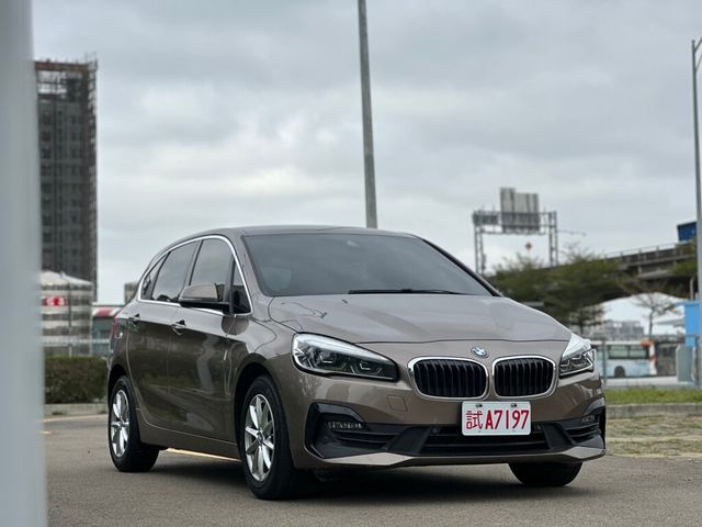 BMW寶馬 218I  第6張相片
