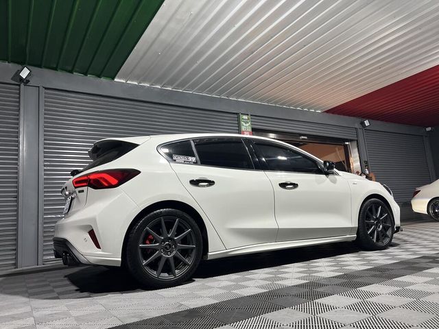 FORD福特 FOCUS ST  第5張相片