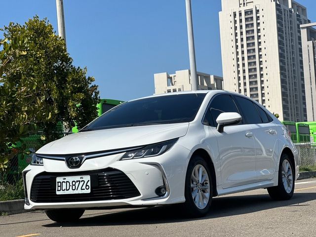 TOYOTA豐田 ALTIS  第1張相片