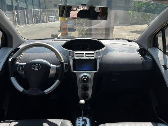TOYOTA豐田 YARIS  第3張相片