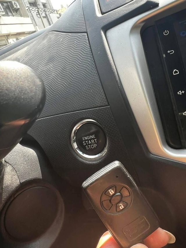 TOYOTA豐田 YARIS  第5張相片
