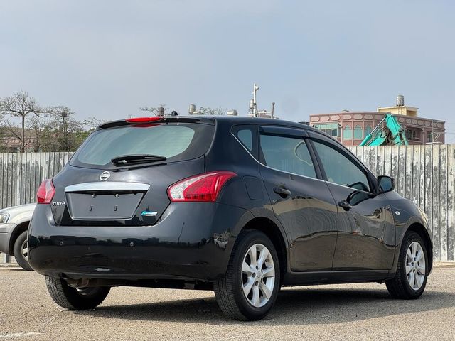 NISSAN日產 TIIDA  第4張相片