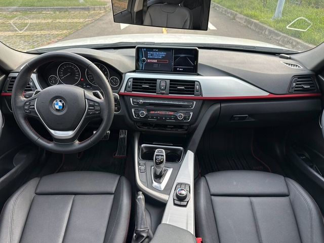 BMW寶馬 320I TOURING  第7張相片