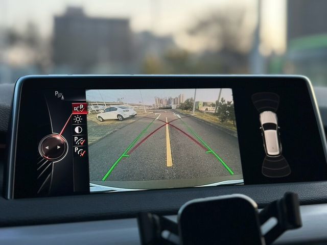 BMW寶馬 X5 XDRIVE35I  第7張相片
