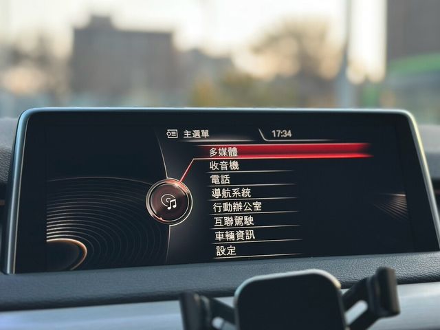 BMW寶馬 X5 XDRIVE35I  第8張相片