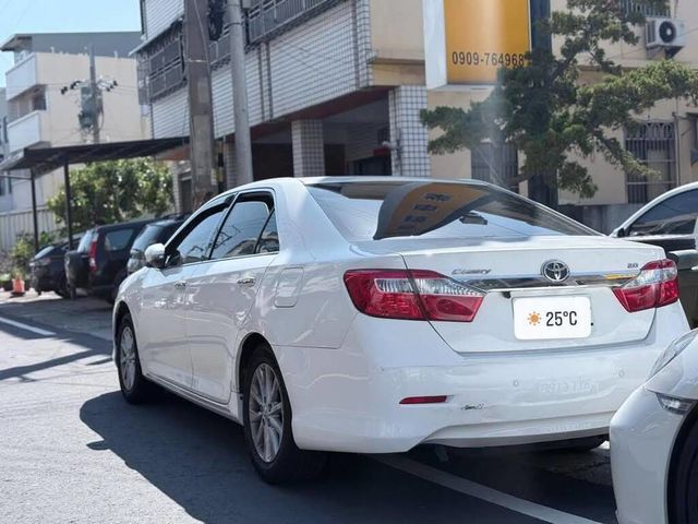 TOYOTA豐田 CAMRY  第4張相片