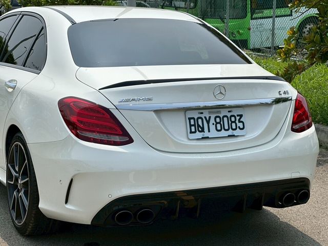 M-BENZ賓士 C450  第2張相片