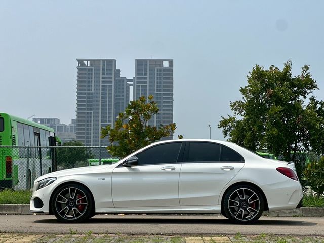 M-BENZ賓士 C450  第17張相片