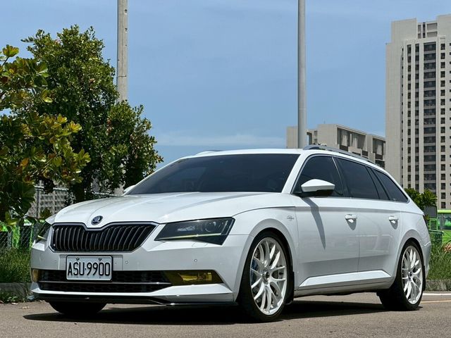 SKODA司科達 SUPERB COMBI  第1張相片