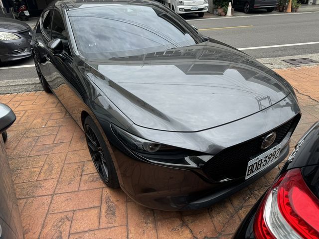 MAZDA馬自達 MAZDA 3  第7張相片