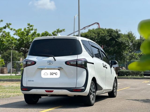 TOYOTA豐田 SIENTA  第2張相片