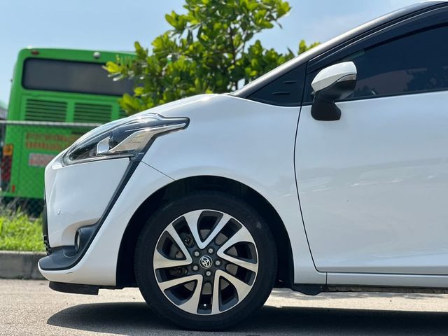 TOYOTA豐田 SIENTA  第3張相片