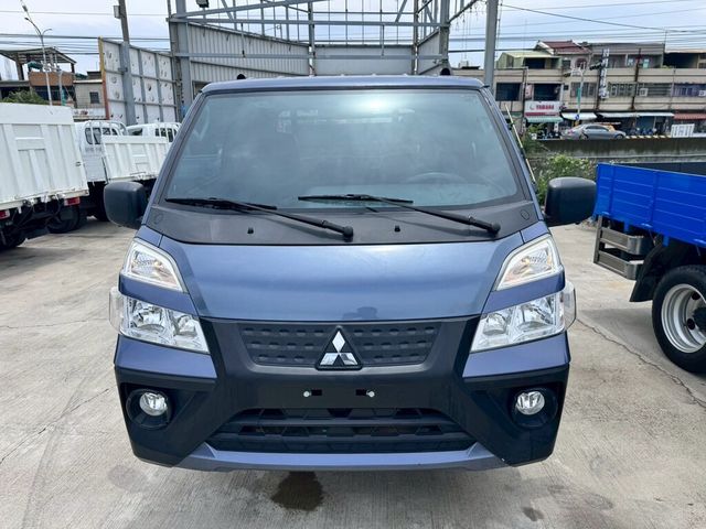 MITSUBISHI三菱 DELICA  第1張相片