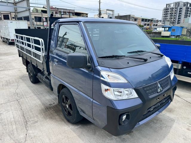 MITSUBISHI三菱 DELICA  第4張相片