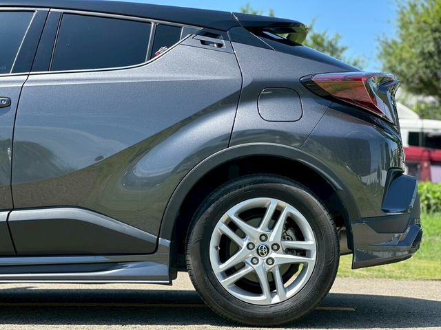TOYOTA豐田 C-HR  第17張相片