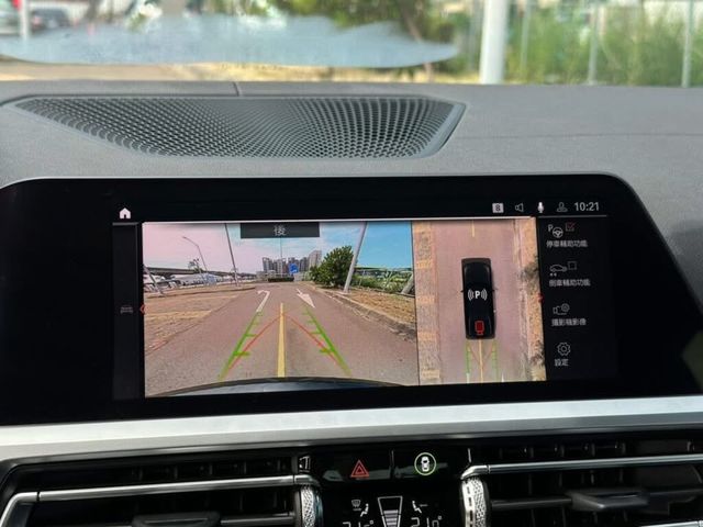 BMW寶馬 330I  第10張相片