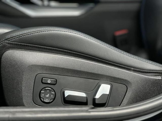 BMW寶馬 330I  第13張相片