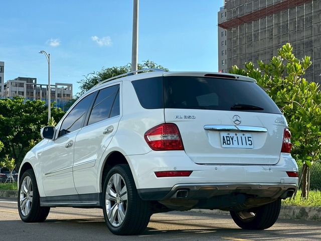M-BENZ賓士 ML350  第2張相片