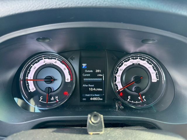TOYOTA豐田 HILUX  第11張相片