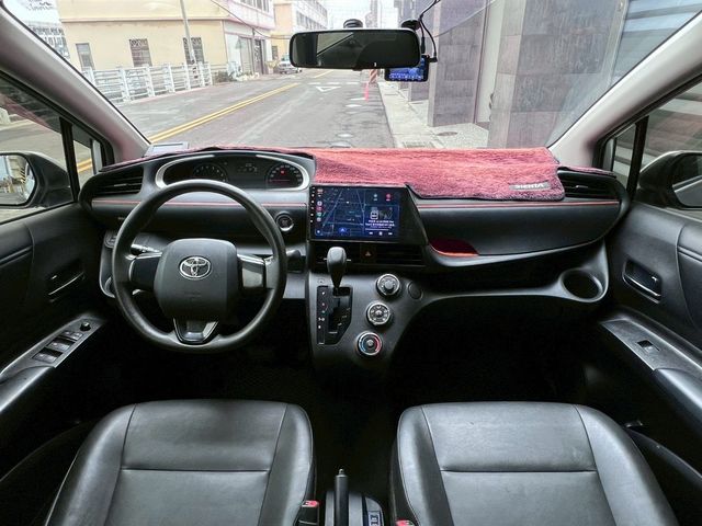 TOYOTA豐田 SIENTA  第2張相片