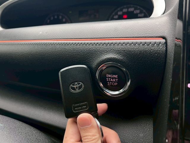 TOYOTA豐田 SIENTA  第5張相片