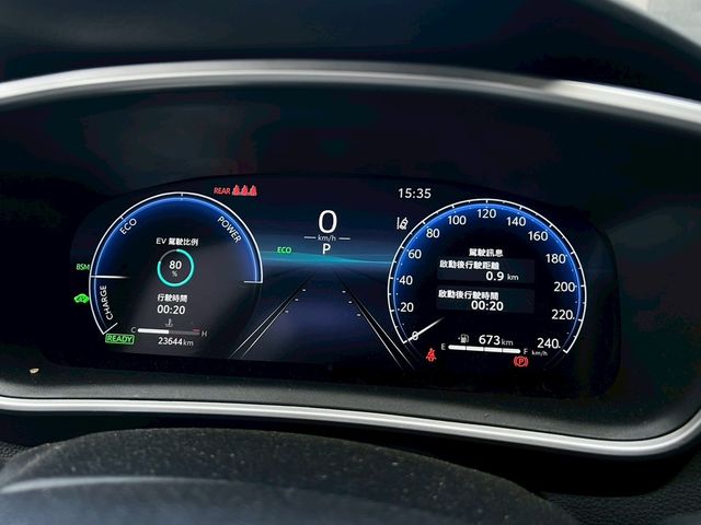 TOYOTA豐田 COROLLA ALTIS HYBRID  第6張相片
