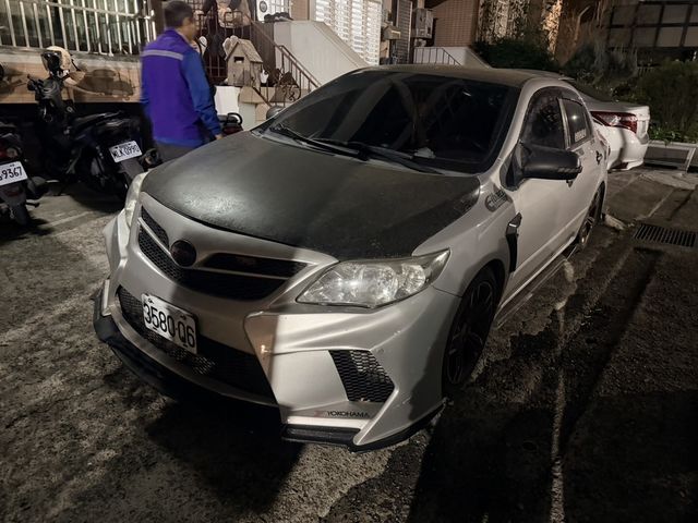 TOYOTA豐田 ALTIS  第2張相片