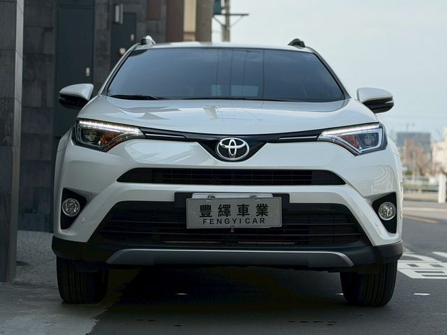TOYOTA豐田 RAV4  第13張相片