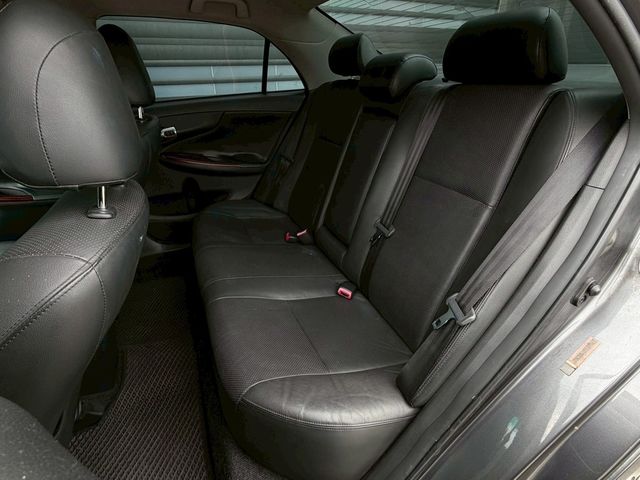 TOYOTA豐田 ALTIS  第5張相片