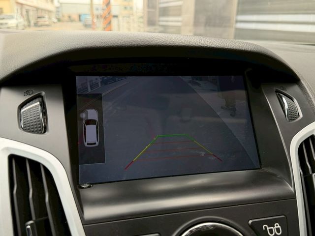 FORD福特 FOCUS  第11張相片