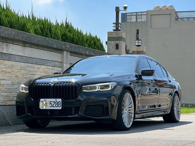 BMW寶馬 740I  第1張相片
