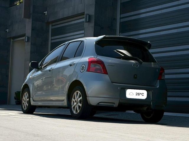 TOYOTA豐田 YARIS  第2張相片