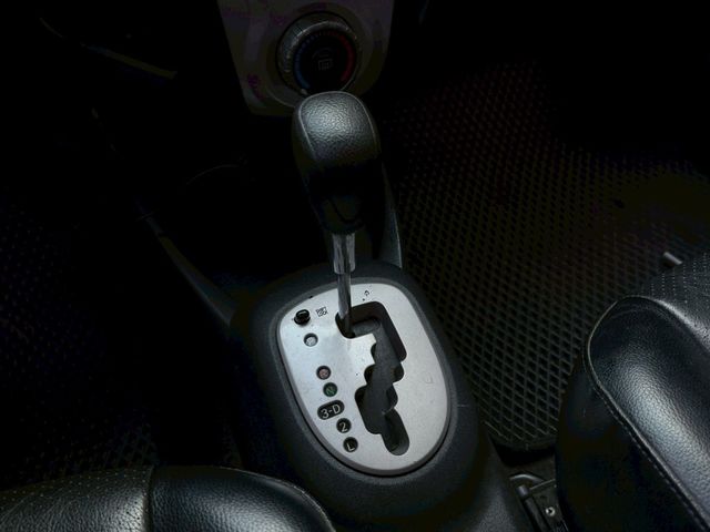 TOYOTA豐田 YARIS  第3張相片