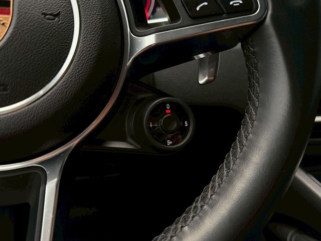 PORSCHE保時捷 CAYENNE  第5張相片