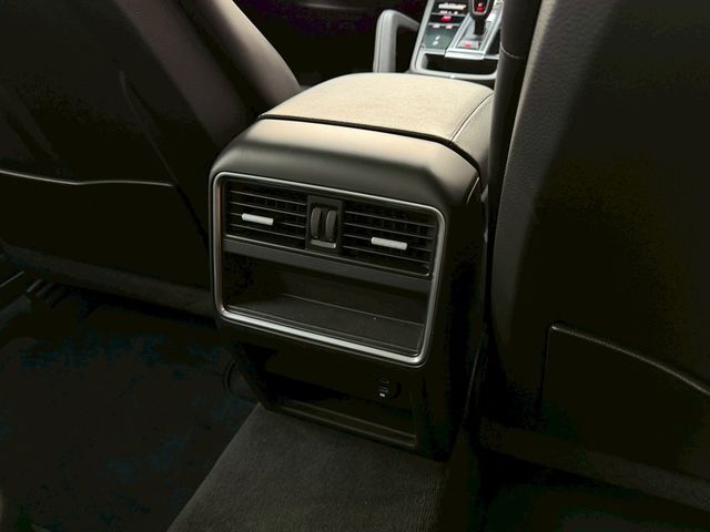 PORSCHE保時捷 CAYENNE  第6張相片