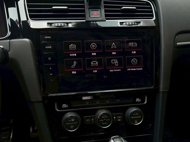 VOLKSWAGEN福斯 GOLF GTI  第6張相片