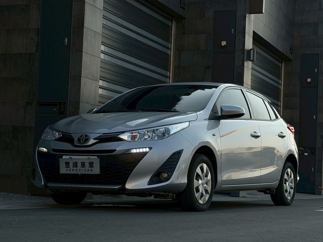 TOYOTA豐田 YARIS  第1張相片