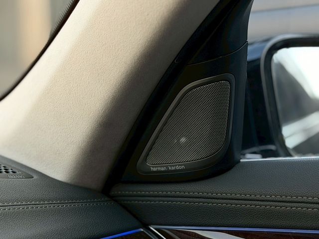 BMW寶馬 740LI LUXURY  第9張相片