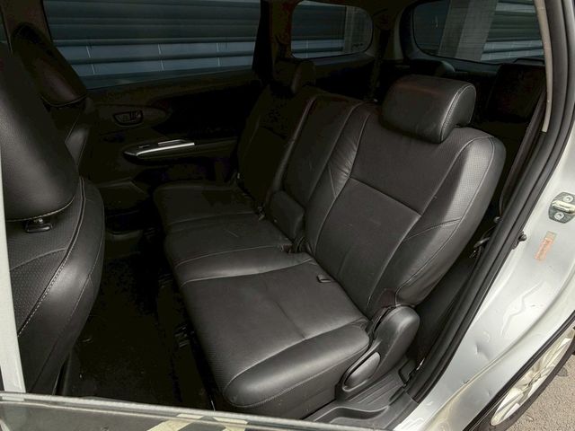 TOYOTA豐田 WISH  第7張相片