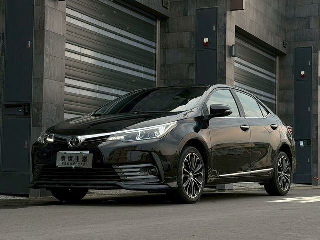 TOYOTA豐田 ALTIS  第1張相片