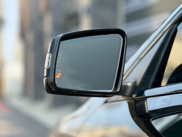 M-BENZ賓士 CLA250  第6張相片