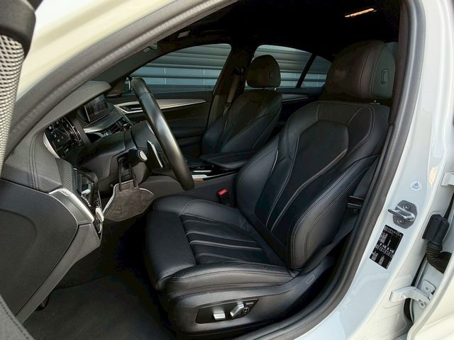 BMW寶馬 520I  第4張相片