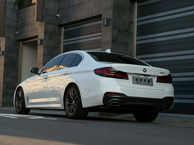 BMW寶馬 520I  第14張相片