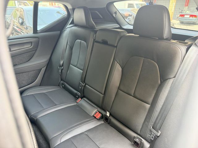 VOLVO富豪 XC40  第3張相片