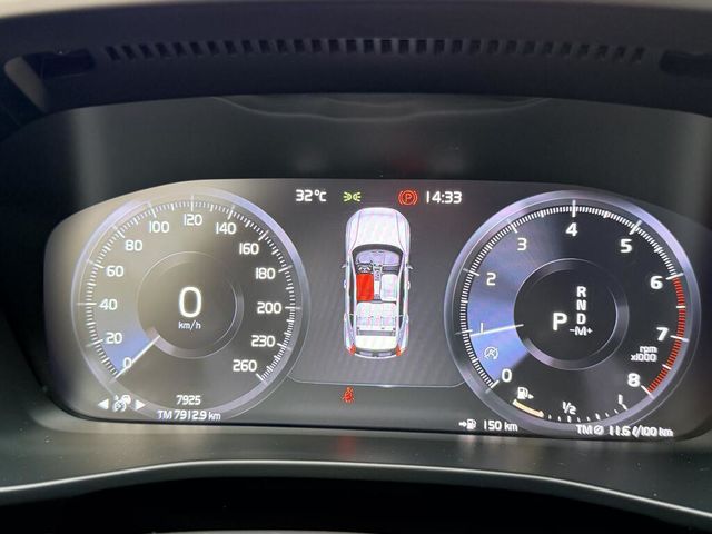 VOLVO富豪 XC40  第5張相片